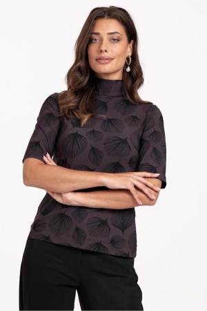 Studio Anneloes Studio Anneloes shirts en tops T-shirt Korte mouw 8611 aubergine/offwhite