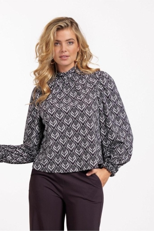 Studio Anneloes Studio Anneloes shirts en tops T-shirt Lange mouw 8611 aubergine/offwhite